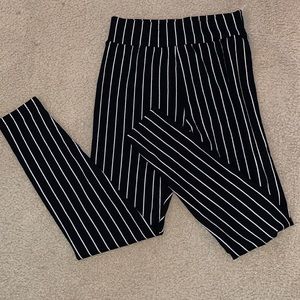 SHEIN Straight Leg Striped Pant
